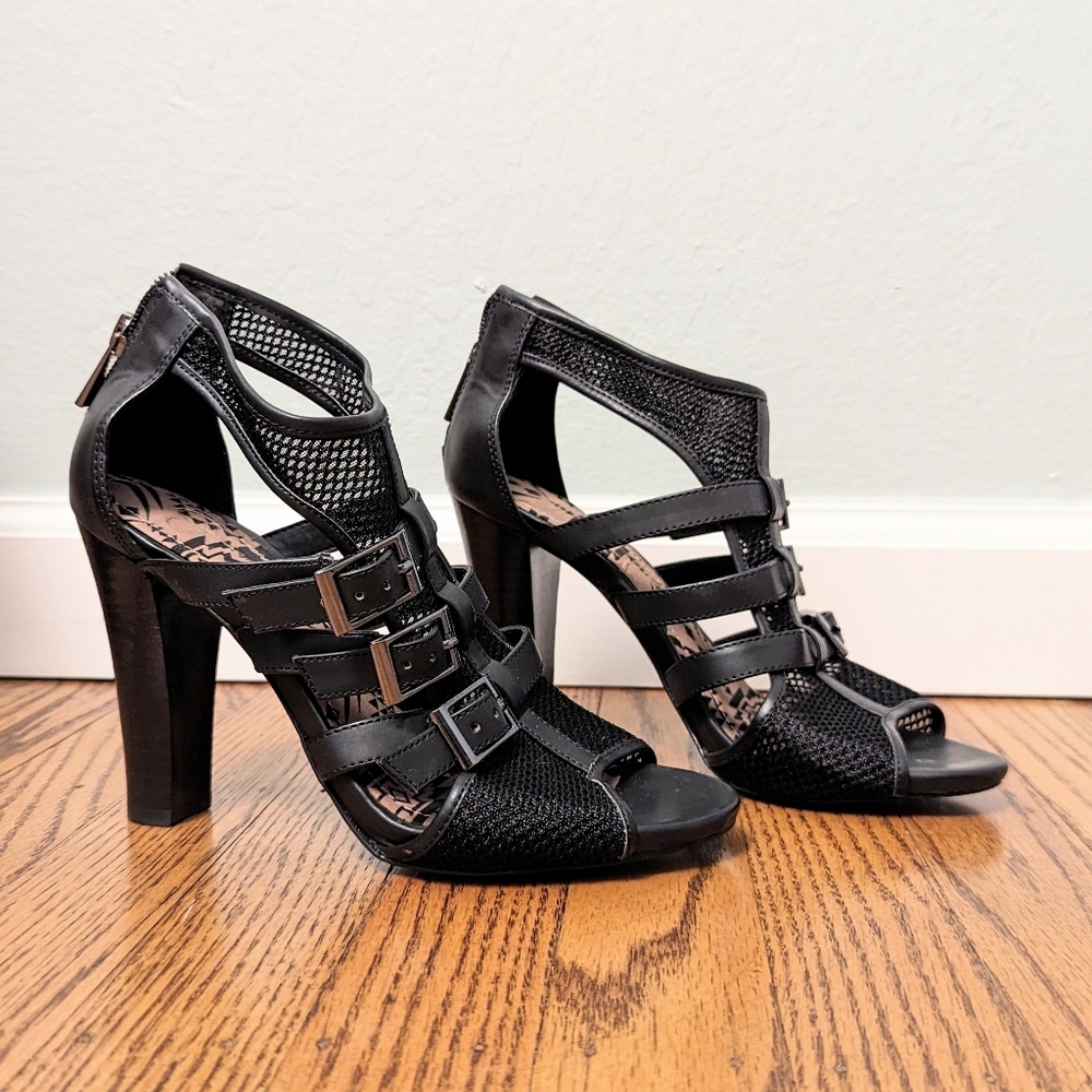 Jessica Simpson Black Heels, Size 6